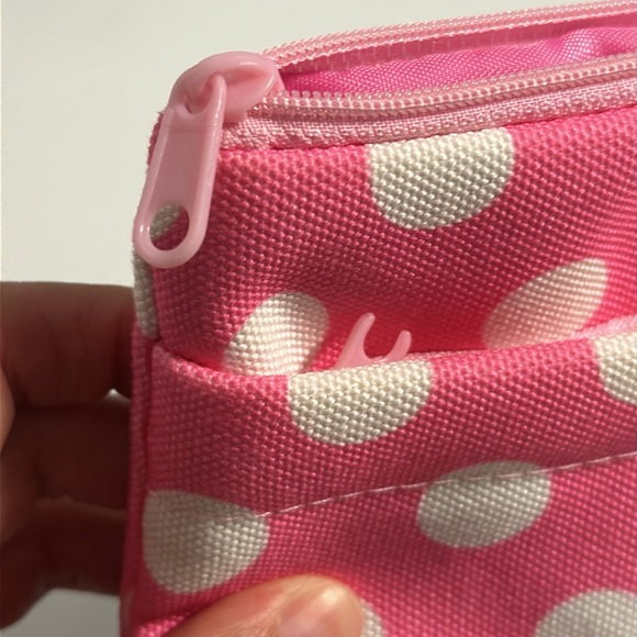 NWOT Disney Daisy Duck Pink Clutch Purse Wallet - Picture 9 of 15